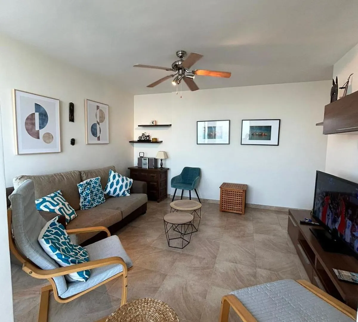 Apartment Calu Homes Estepona Spain