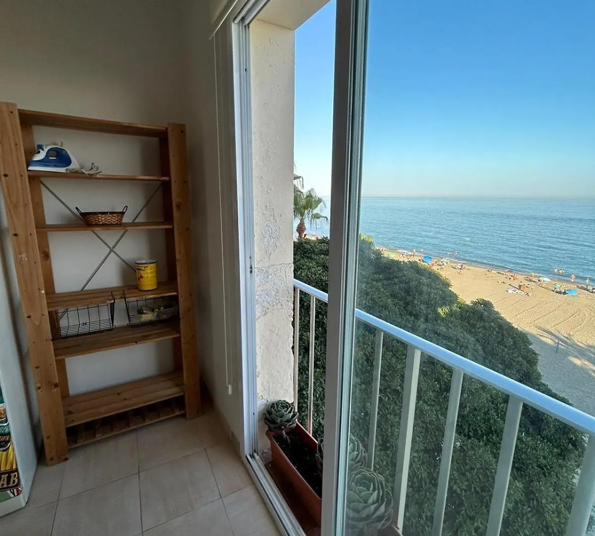 Apartment Calu Homes Estepona Spain